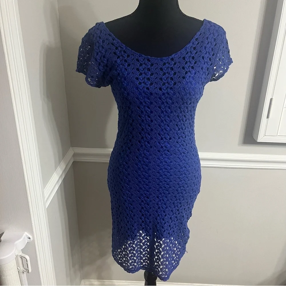 FREE PEOPLE Royal Blue Lace Crocheted & Lined Womens Dress Size S Boho MIDI